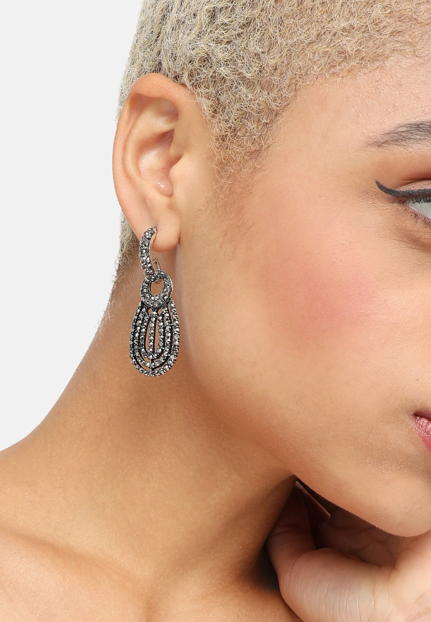 Lynn - Pendientes - Black 3 Lynn - Pendientes - Black