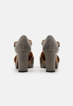 Chie Mihara Junika - Tacones - Lexus Black/Jeep Lemon/Dali Bronce 12 Chie Mihara Junika - Tacones - Lexus Black/Jeep Lemon/Dali Bronce -Tienda De Moda Femenina 7c8014b786964155adaec7691bf85c75