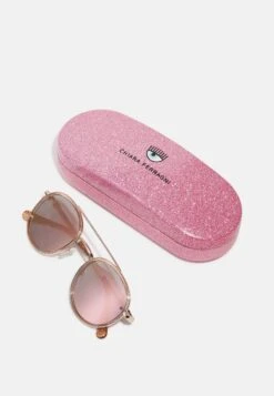 Chiara Ferragni Gafas De Sol - Peach -Tienda De Moda Femenina 7f3d18bc8cc6458e8e071e85dc8261b4