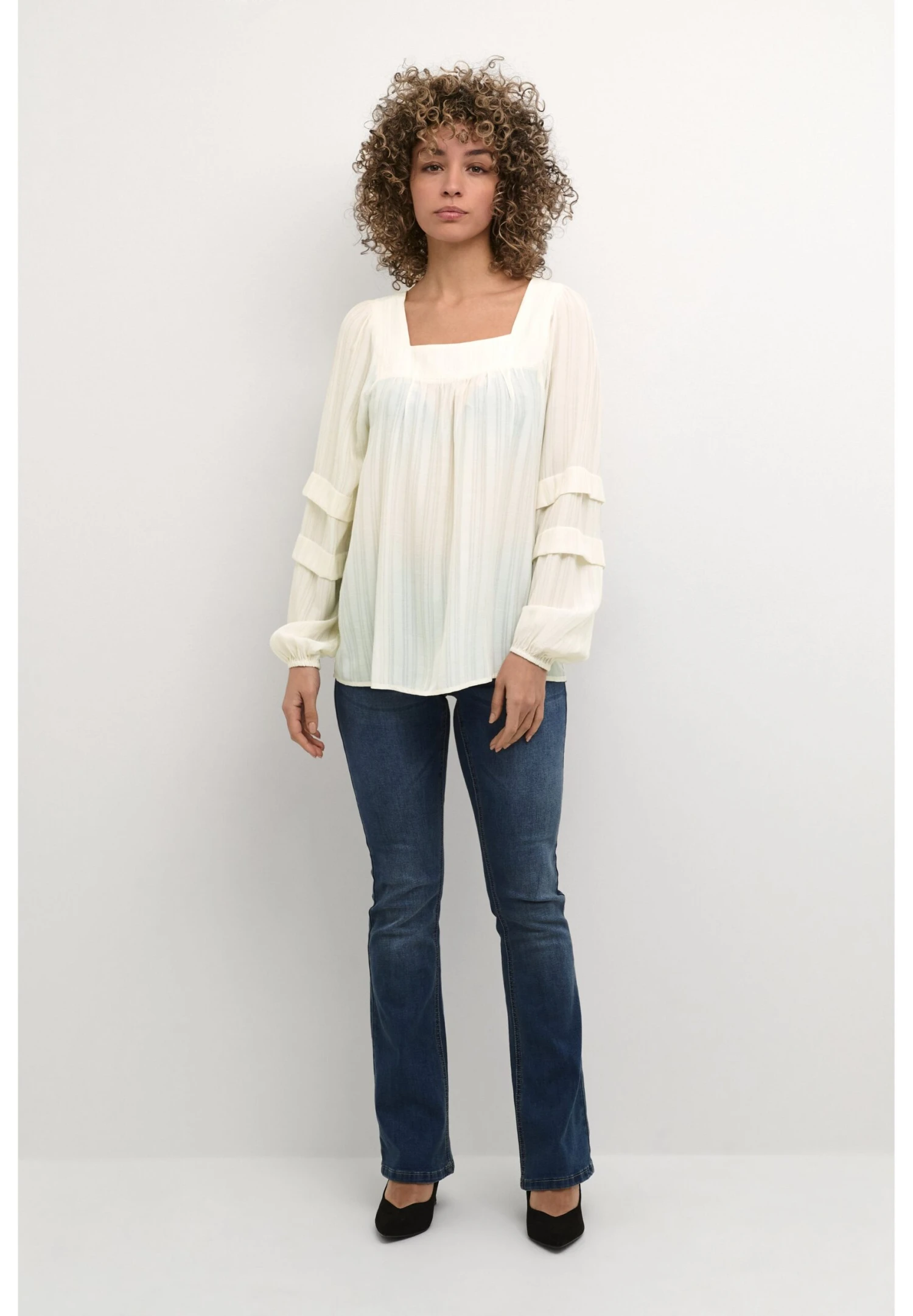 Cream Cramanda- Blusa - Eggnog 4 Cream Cramanda- Blusa - Eggnog - Imagen 2