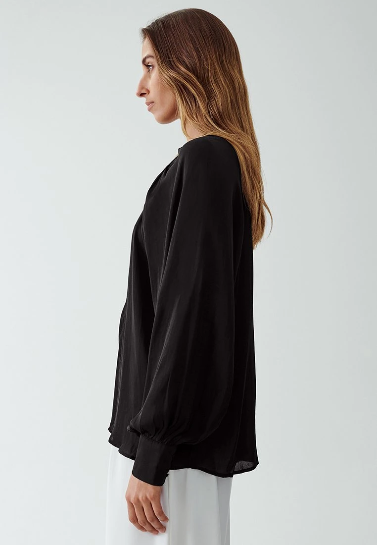 Mary - Blusa - Black 6 Mary - Blusa - Black - Imagen 4