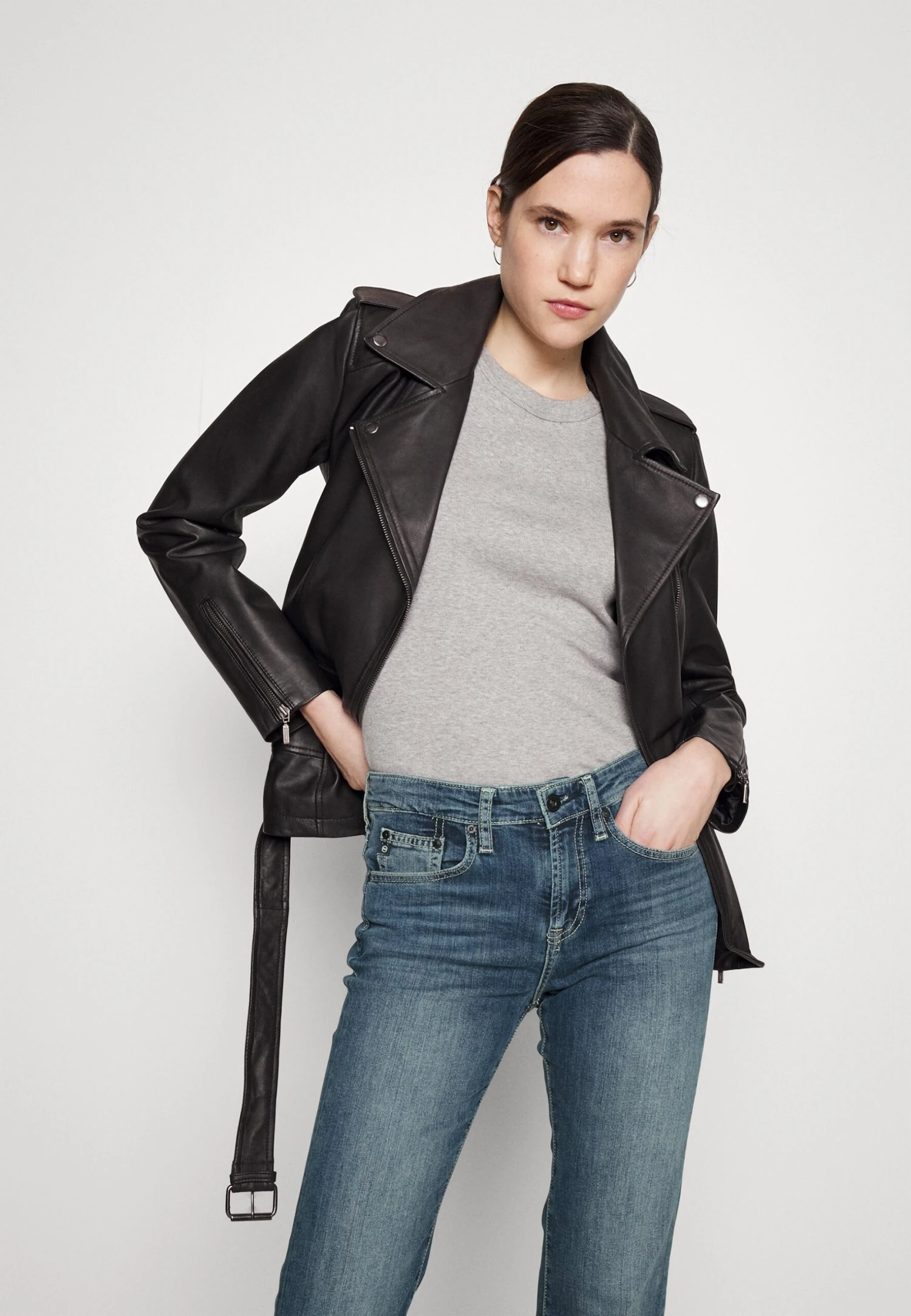 AG Jeans Sophie - Vaqueros Bootcut - Lola 5 AG Jeans Sophie - Vaqueros Bootcut - Lola - Imagen 3