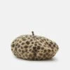 NEVER FULLY DRESSED Leopard Beret - Sombrero - Brown -Tienda De Moda Femenina 86fc058e32664302bcd2c15c10c7648a