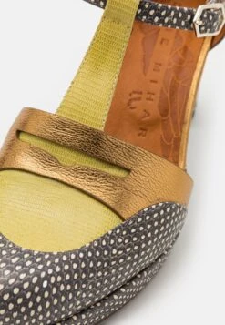 Chie Mihara Junika - Tacones - Lexus Black/Jeep Lemon/Dali Bronce 15 Chie Mihara Junika - Tacones - Lexus Black/Jeep Lemon/Dali Bronce -Tienda De Moda Femenina 88ad89fb8300422783adb60467e96267