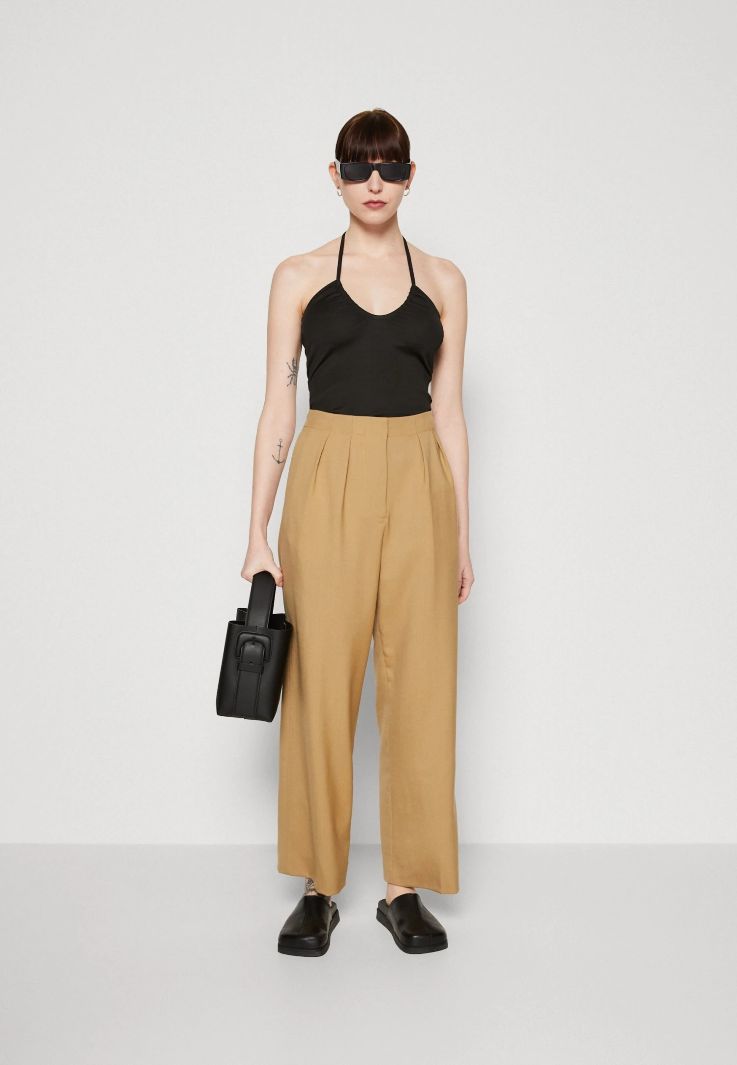 Sofie Schnoor Top - Black 4 Sofie Schnoor Top - Black - Imagen 2