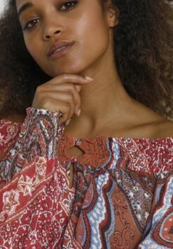 Cream Crsmilla- Blusa - Paisley Patchwork Brown -Tienda De Moda Femenina 8bd078163df941b8b0081737b7a65069