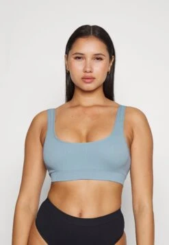 ONLY Onlvicky Seamless Bra 2 Pack - Top - Ashley Blue/Black -Tienda De Moda Femenina 8fc0d9968f0f4c91b48a8ba8486e4e0f