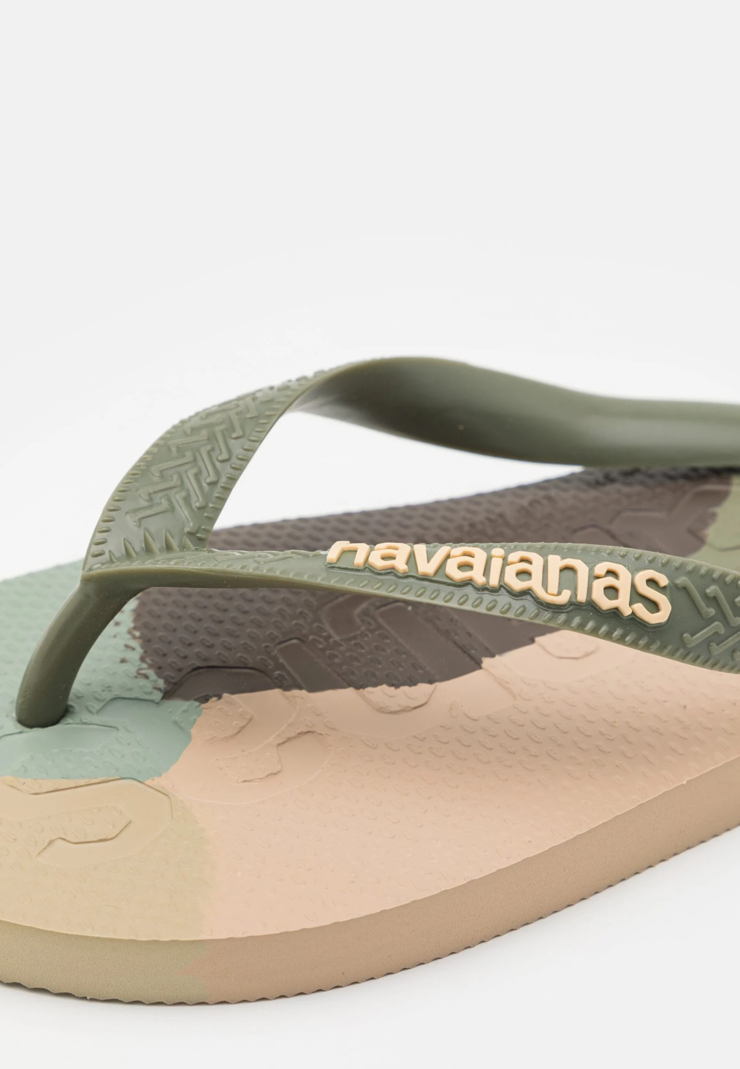 Havaianas Top Logomania Colors Unisex - Chanclas De Dedo - Green 8 Havaianas Top Logomania Colors Unisex - Chanclas De Dedo - Green - Imagen 6