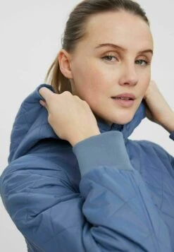 Vero Moda Tepp - Abrigo Clásico - China Blue -Tienda De Moda Femenina 94d2309c18ea464bafd080439b962138