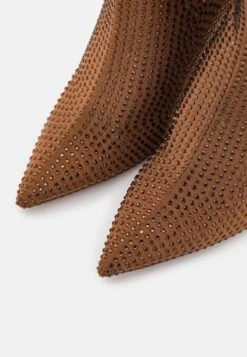 Exclusive Logan Bootie - Botas - Rum/Tonal 13 Exclusive Logan Bootie - Botas - Rum/Tonal -Tienda De Moda Femenina 97a1b32cea4b4ef6bc9d97aa2e51a9fb