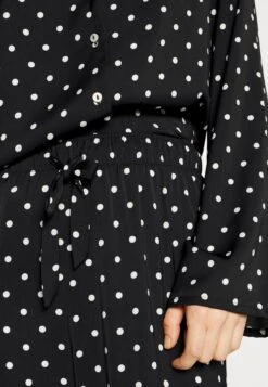 Anna Field Pijama - Black/Off-White 14 Anna Field Pijama - Black/Off-White -Tienda De Moda Femenina 981d5fa029ec42d78a5e91a71b6356b0