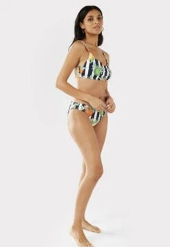 Top De Bikini - Navy 11 Top De Bikini - Navy -Tienda De Moda Femenina 98722be482ba435bb167095867fc0c7e