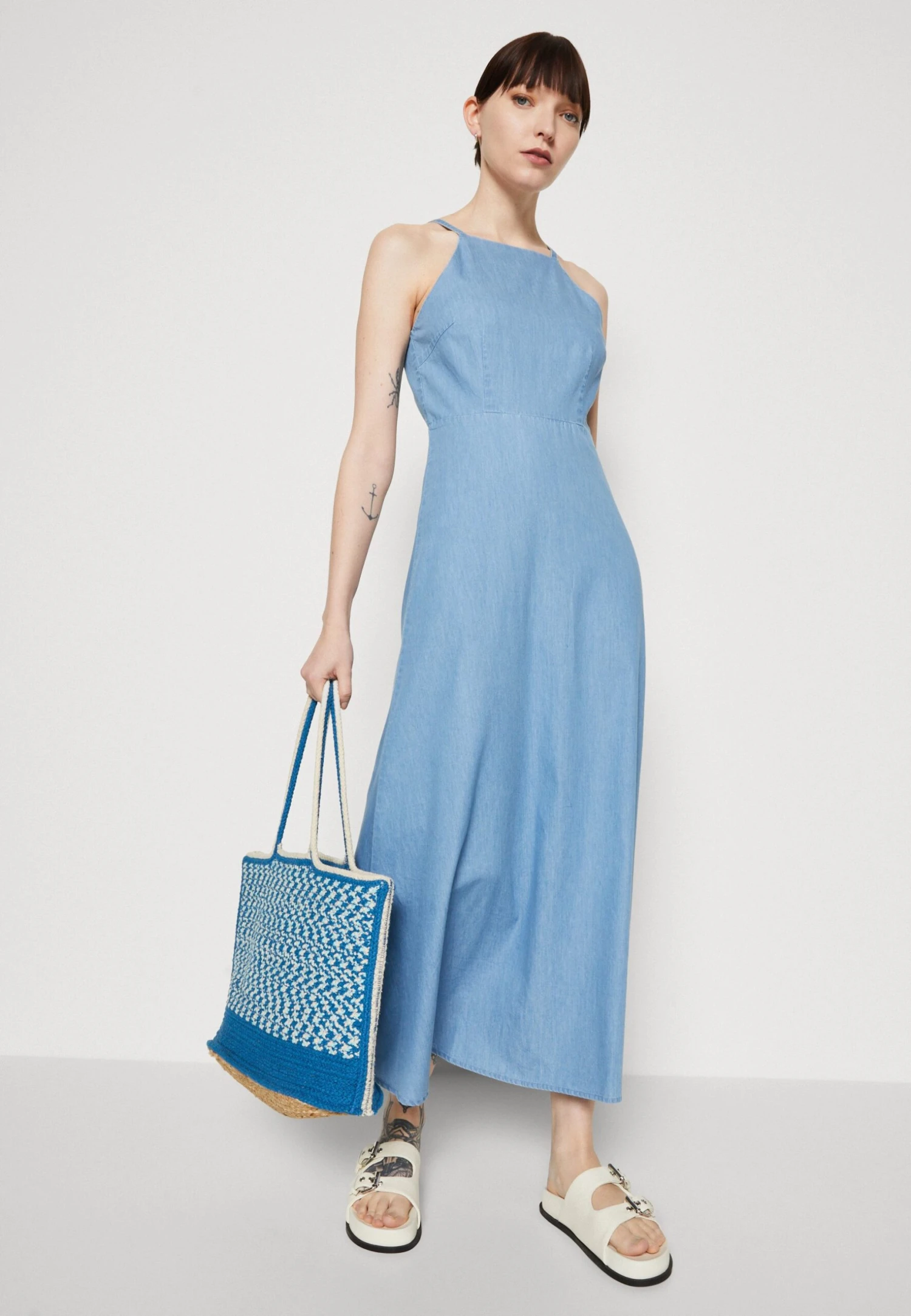 Selected Femme Slfmila Dress - Vestido Largo - Light Blue 6 Selected Femme Slfmila Dress - Vestido Largo - Light Blue - Imagen 4