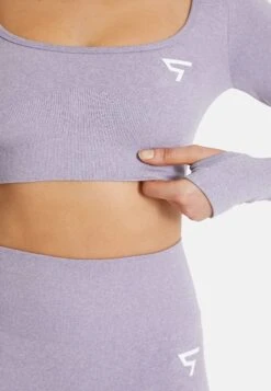 Long Sleeve Seamless Cropped Long Sleeve- Camiseta De Manga Larga - Purple -Tienda De Moda Femenina a248c86c4c9c40bcad166bda08da9937