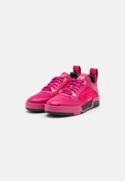 MOSCHINO Zapatillas - Fuxia -Tienda De Moda Femenina a32b7da26e9b4dd69a7f39ed40e6f40f