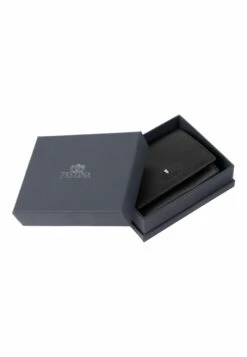 Festina Monedero - Noir 13 Festina Monedero - Noir -Tienda De Moda Femenina a35a7f98673744febb47fef8c24a5ed4