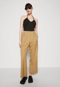 Sofie Schnoor Top - Black 11 Sofie Schnoor Top - Black -Tienda De Moda Femenina a3de184490e5421a8819897de0673090