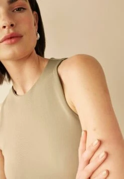 Next Slinky Double Layer Bodysuit Standard - Top - Mink Brown -Tienda De Moda Femenina a8536e85988b4a7f9cbd0c8c72cda1c8