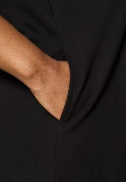 ONLY CARMAKOMA Carcaia New Pocket Dress - Vestido Ligero - Black 11 ONLY CARMAKOMA Carcaia New Pocket Dress - Vestido Ligero - Black -Tienda De Moda Femenina aa00eaa6c24247a089290bc32aae2c54