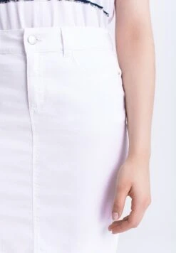 Falda De Tubo - White Denim 10 Falda De Tubo - White Denim -Tienda De Moda Femenina aa0fd6f043a845138d88f413f6e23453