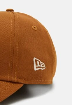 NEW ERA League Essential 9Forty® Unisex - Gorra - Brown 10 NEW ERA League Essential 9Forty® Unisex - Gorra - Brown -Tienda De Moda Femenina aba32a6edc024c809305413c4c56c845