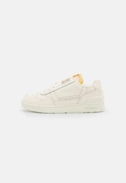 Lacoste Zapatillas - Off White -Tienda De Moda Femenina b10664c207fe4041b0e70622d636d899