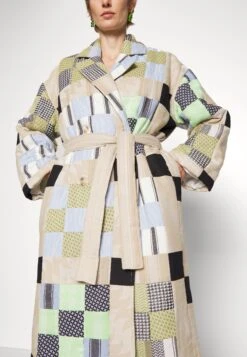 Sarah Coat - Abrigo De Invierno - Multi-Coloured 11 Sarah Coat - Abrigo De Invierno - Multi-Coloured -Tienda De Moda Femenina b5a32a61a1dc48559491ef628b49fe96