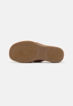 Gabor Sandalias Planas - Peanut 12 Gabor Sandalias Planas - Peanut -Tienda De Moda Femenina b97467e06ee44322921b64d65a83845c