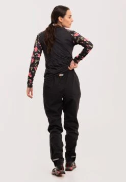 RUKKA Malkala - Pantalones - Schwarz 10 RUKKA Malkala - Pantalones - Schwarz -Tienda De Moda Femenina bc83b9add8954fb9b28a26d3d359db8c