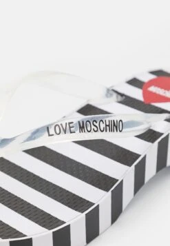 LOVE MOSCHINO Chanclas De Dedo - Fantasy Color 15 LOVE MOSCHINO Chanclas De Dedo - Fantasy Color -Tienda De Moda Femenina bf46e4045b984bc589ec609c6b5005f4