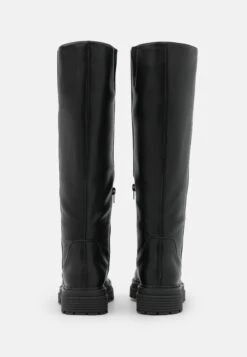 Bullboxer Botas Con Plataforma - Black -Tienda De Moda Femenina c0507706d2ef433f919613562a8ce35a