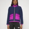 The North Face Royal Arch Jacket - Forro Polar - Summit Navy/Purple Cactus Flower/Utility Brown 2 The North Face Royal Arch Jacket - Forro Polar - Summit Navy/Purple Cactus Flower/Utility Brown -Tienda De Moda Femenina c125efaabcdc403b8b06444d84618c1d