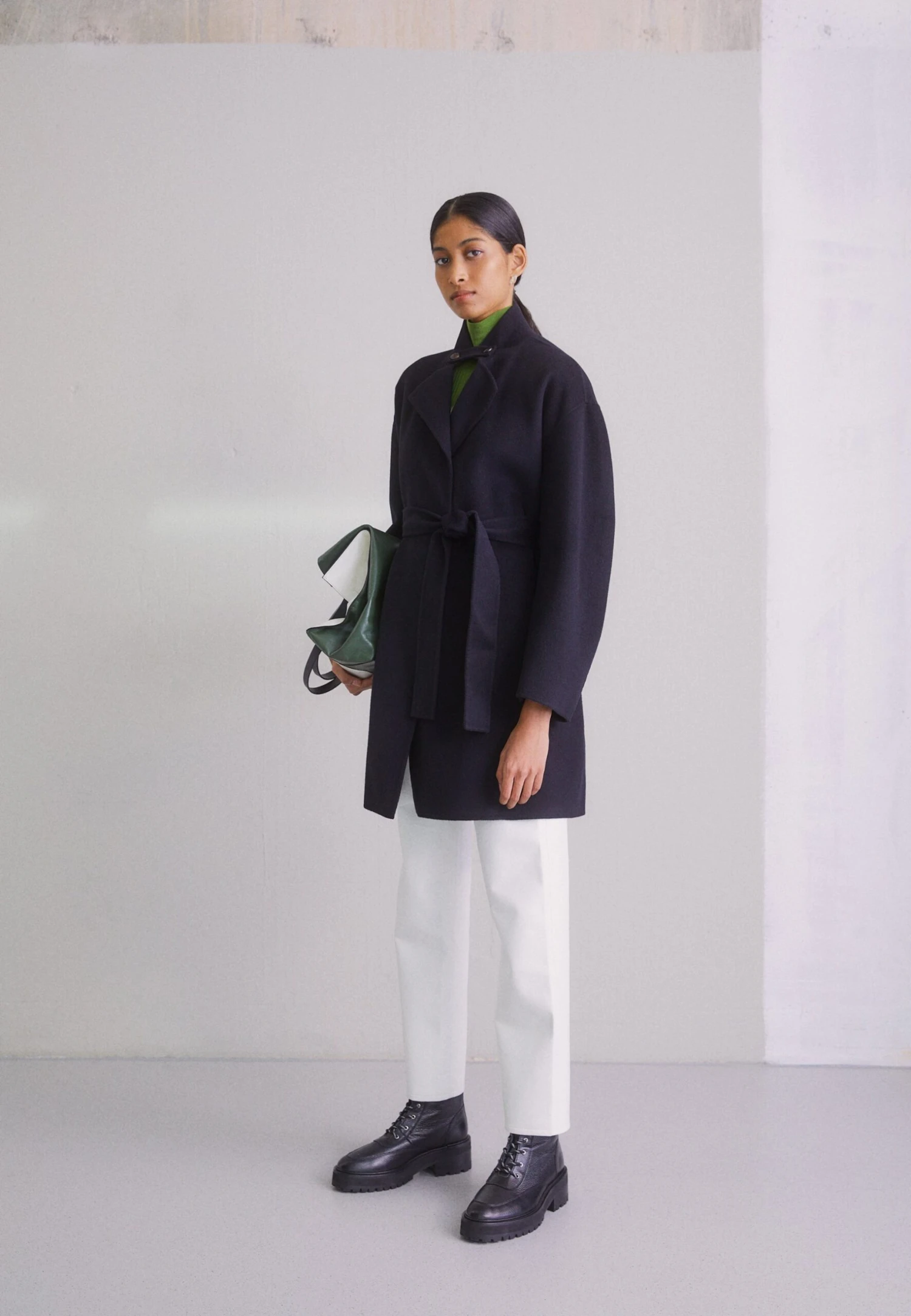 Filippa K Edina Jacket - Abrigo Corto - Black 4 Filippa K Edina Jacket - Abrigo Corto - Black - Imagen 2