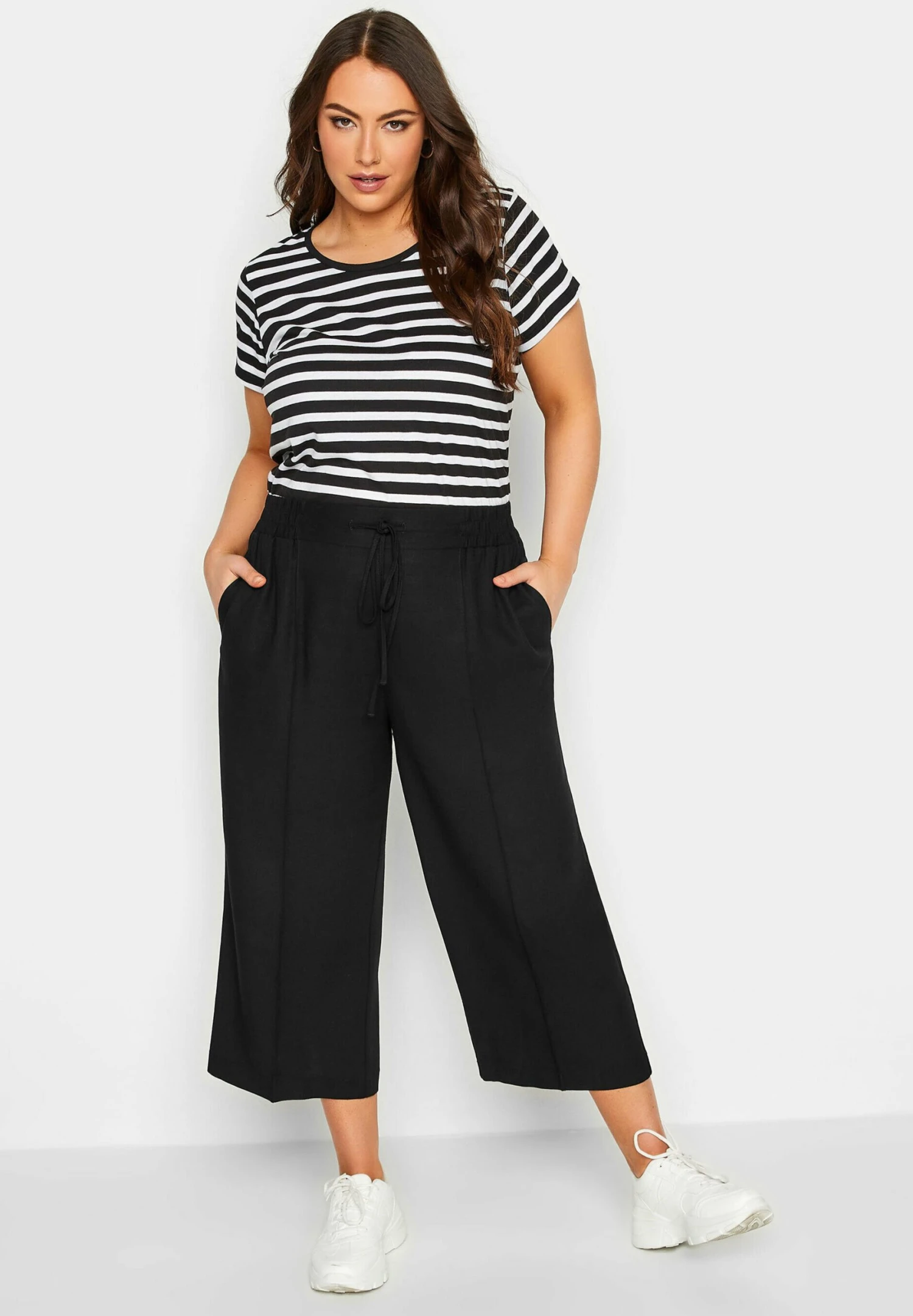 Culottes - Pantalones - Black 3 Culottes - Pantalones - Black