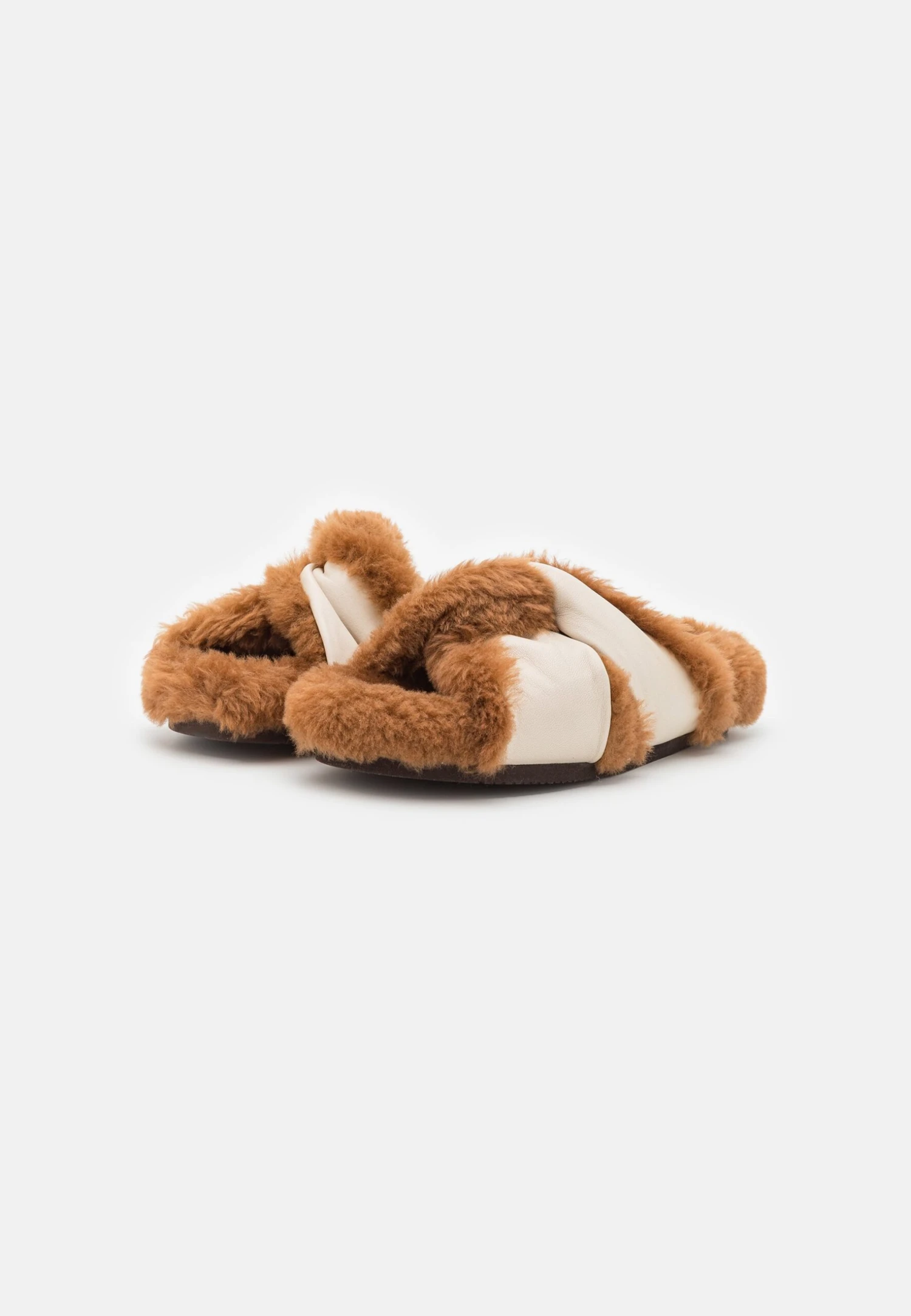 By Malene Birger Moria - Pantuflas - Wood 5 By Malene Birger Moria - Pantuflas - Wood - Imagen 3