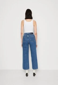 Marc O'Polo DENIM Trousers Super High Waist Loose Leg Extended Full Lengt - Vaqueros Boyfriend - Multi/Vintage Dark Blue 10 Marc O'Polo DENIM Trousers Super High Waist Loose Leg Extended Full Lengt - Vaqueros Boyfriend - Multi/Vintage Dark Blue -Tienda De Moda Femenina d1c992d07c1e400d8d6fa7349b25a277