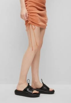 Hugo Chanclas De Baño - Black