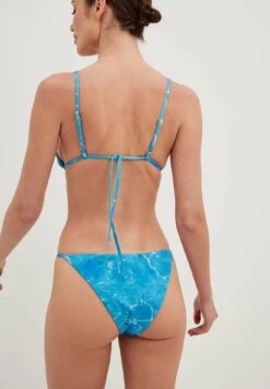 NA-KD Hochbeiniges - Braguita De Bikini - Watercolor Blue -Tienda De Moda Femenina d3d3485e81de45b3a693f5dc7fff1717