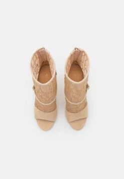 Guess Adyne - Botines - Beige 12 Guess Adyne - Botines - Beige -Tienda De Moda Femenina d816007233894fccb358a331d855fe72