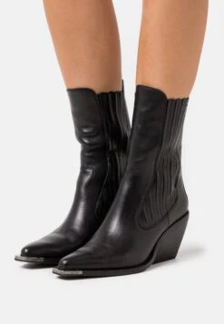 Bronx Low Kole - Botas Camperas - Black