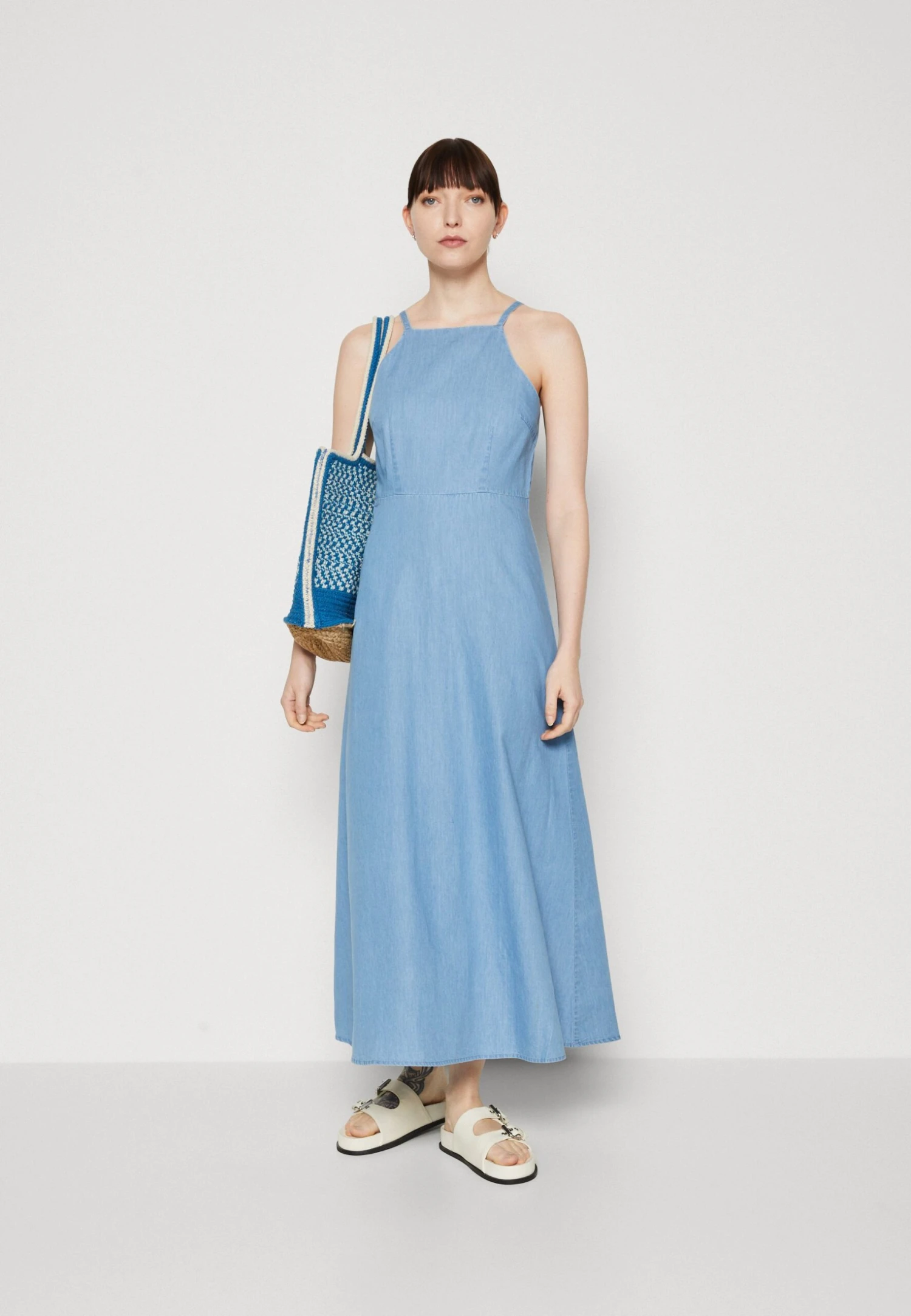 Selected Femme Slfmila Dress - Vestido Largo - Light Blue 4 Selected Femme Slfmila Dress - Vestido Largo - Light Blue - Imagen 2