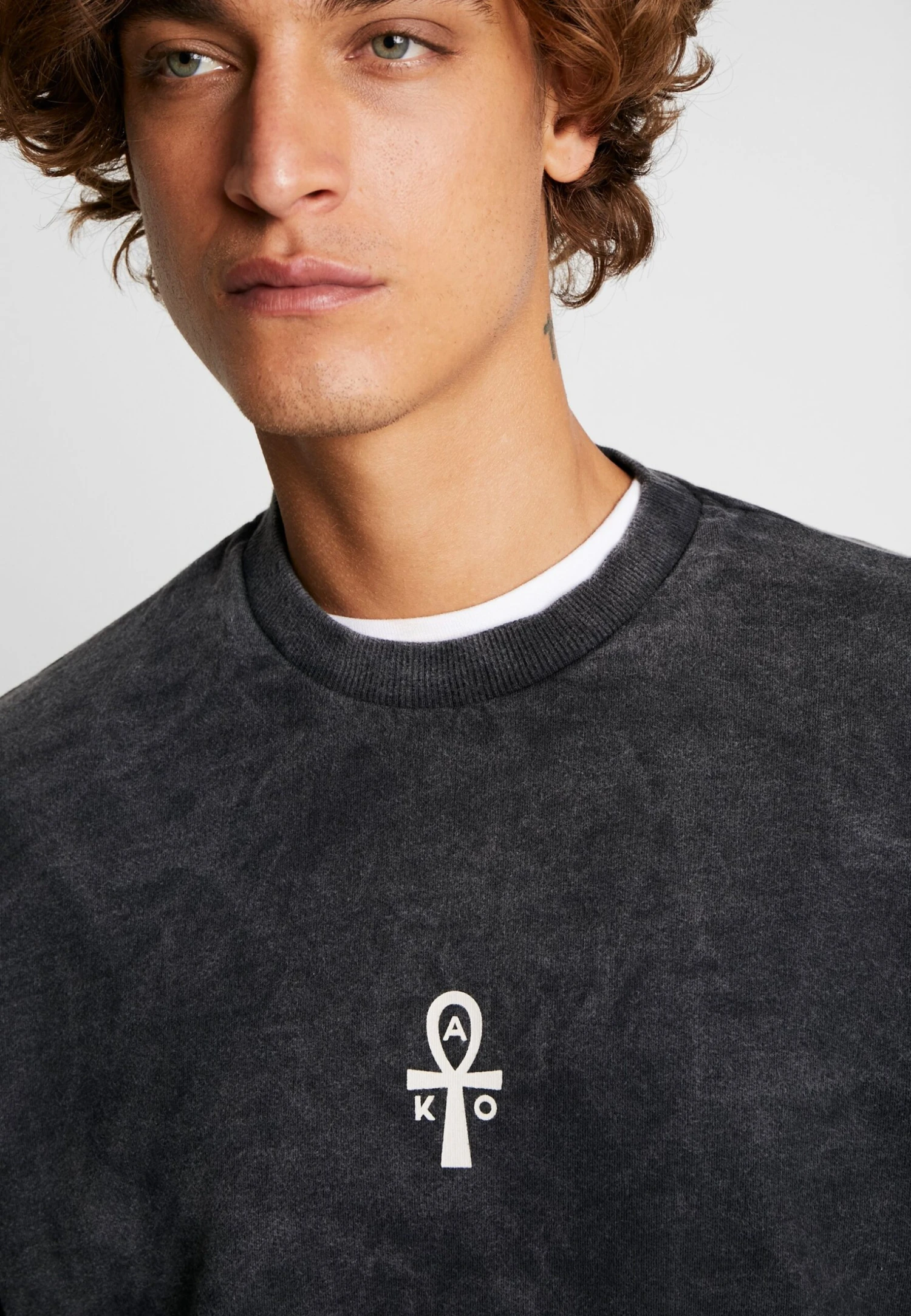 Kaotiko Unisex - Sudadera - Black 6 Kaotiko Unisex - Sudadera - Black - Imagen 4