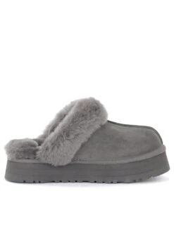 Ugg Disquette - Pantuflas - Grigio 11 Ugg Disquette - Pantuflas - Grigio -Tienda De Moda Femenina e7dda29139084c4a99153f76bf421f03