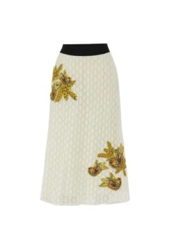 Twist Embroidered With Patch - Falda Acampanada - Ecru -Tienda De Moda Femenina e9239c83bf644182af6b8f3f6fd56c15