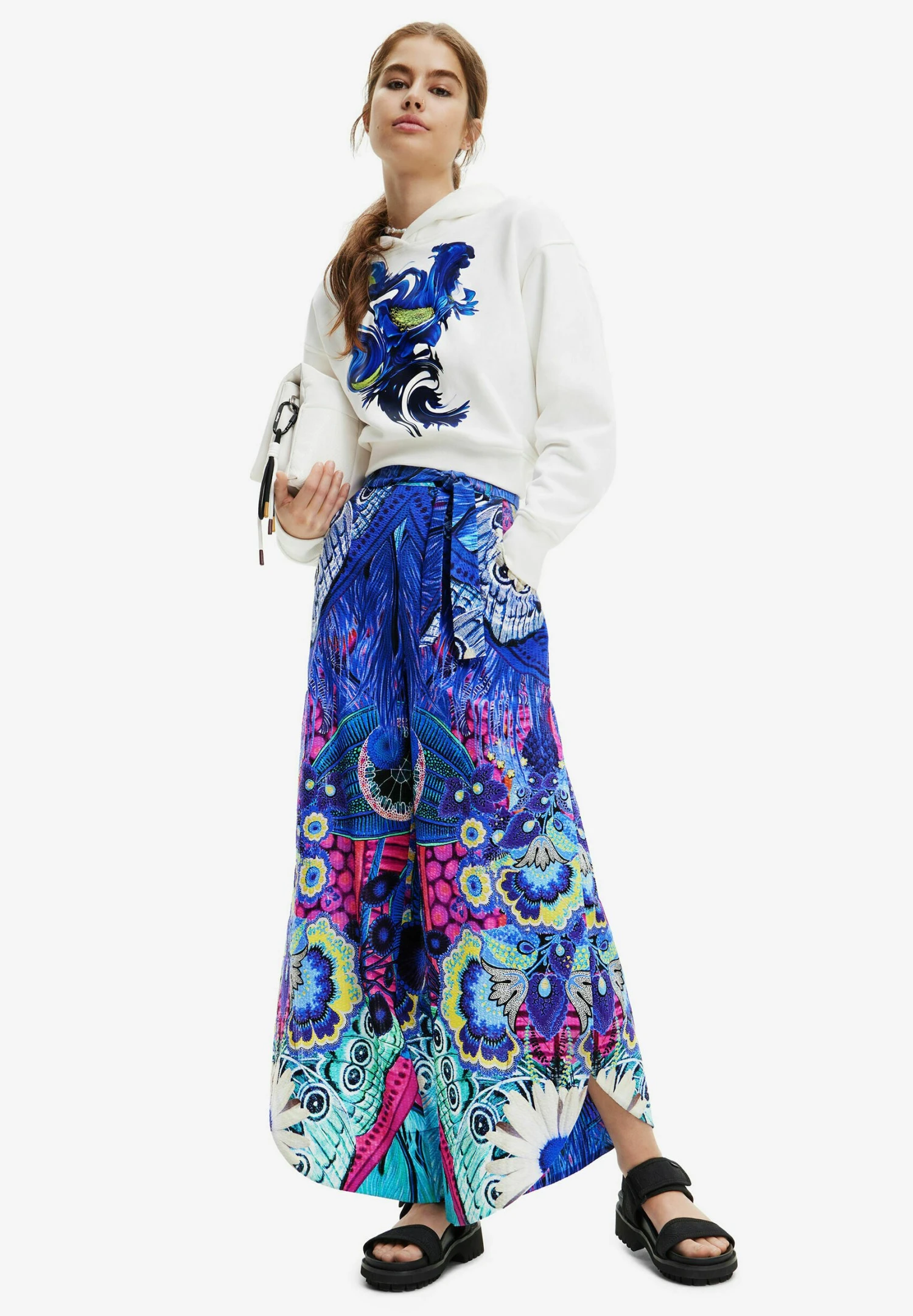 Desigual Arty Hoodie - Jersey Con Capucha - White 4 Desigual Arty Hoodie - Jersey Con Capucha - White - Imagen 2