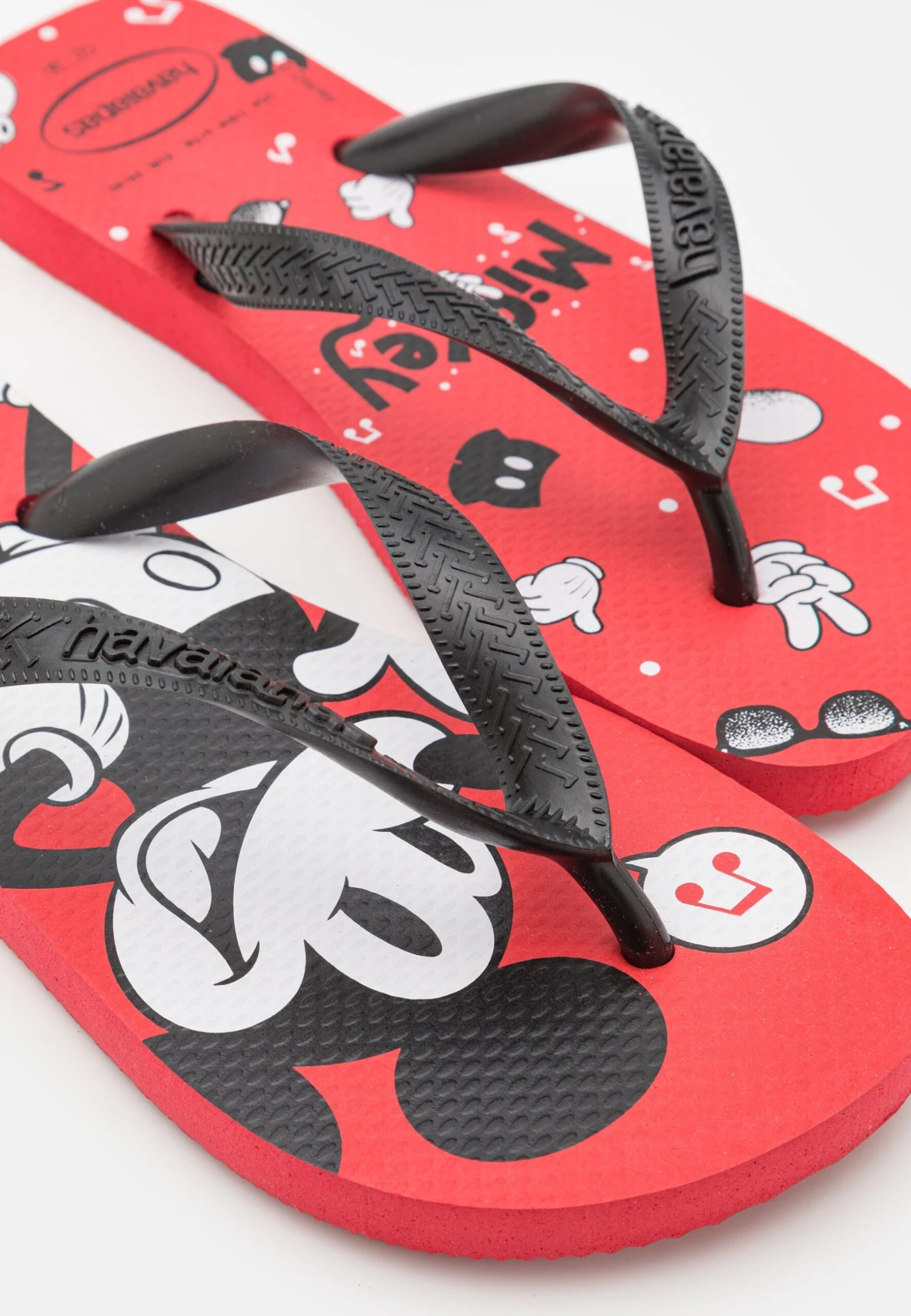 Havaianas Disney Adult Unisex - Chanclas De Dedo - Ruby Red/Black 5 Havaianas Disney Adult Unisex - Chanclas De Dedo - Ruby Red/Black - Imagen 3
