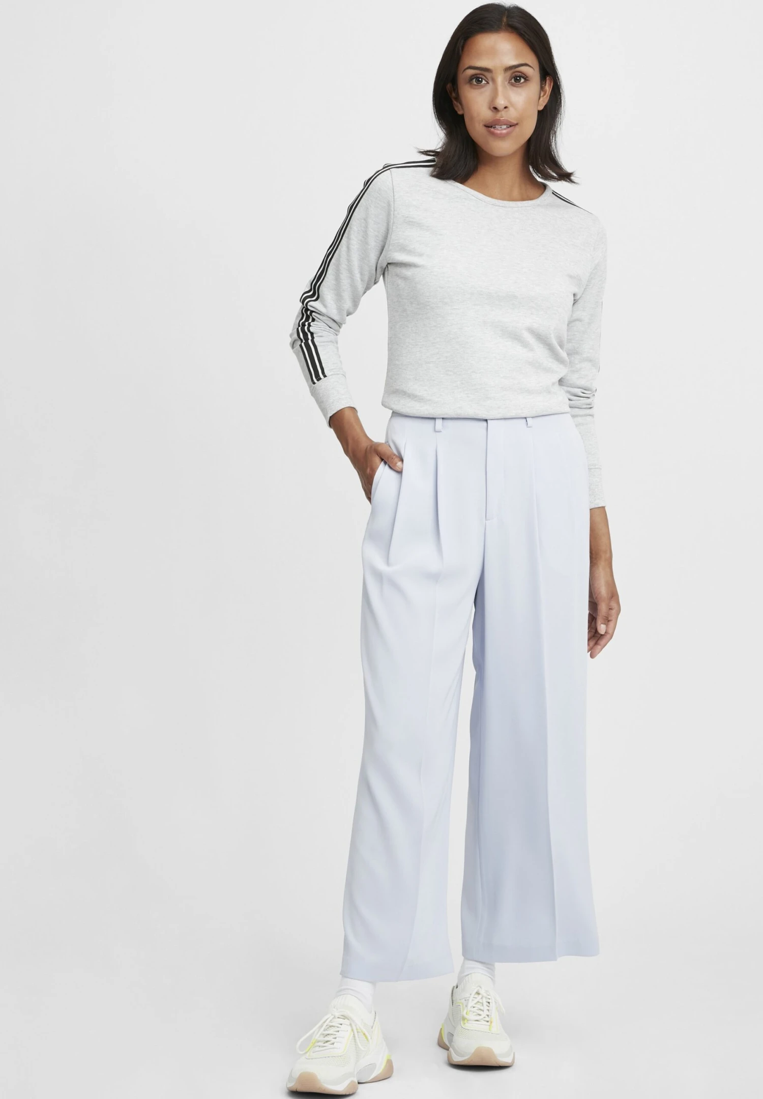 OXMO Oxgabita - Sudadera - Light Grey Melange 4 OXMO Oxgabita - Sudadera - Light Grey Melange - Imagen 2