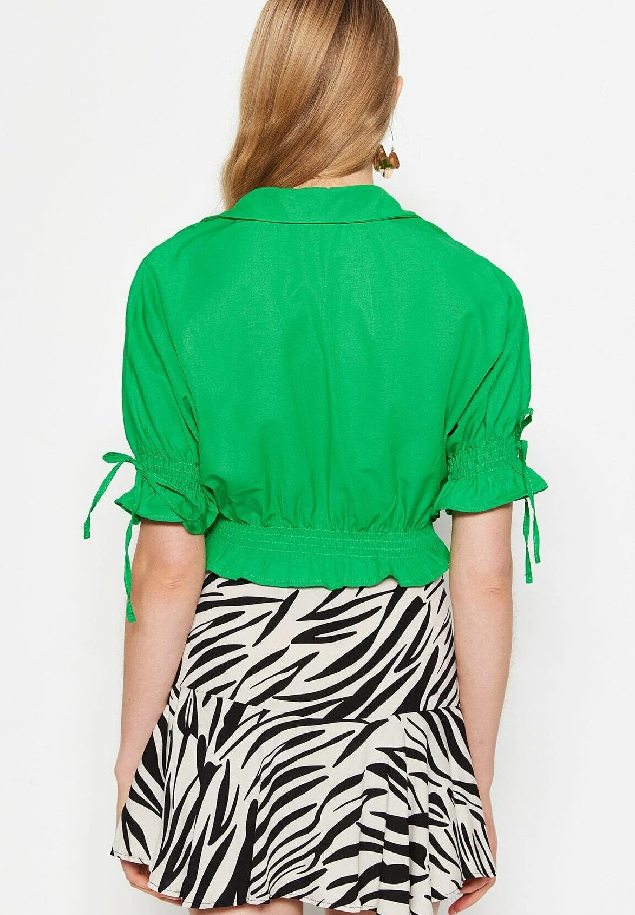 Trendyol Gewoontjes - Camisa - Green 5 Trendyol Gewoontjes - Camisa - Green - Imagen 3