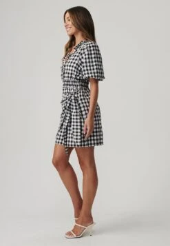 Slade- Vestido Informal - Gingham 11 Slade- Vestido Informal - Gingham -Tienda De Moda Femenina f60cac26bbd44c9d9cda58290bffad0e
