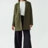 Calli Ashleigh- Abrigo Corto - Khaki -Tienda De Moda Femenina f6311b1b08144eda9ed8376a17a229c2